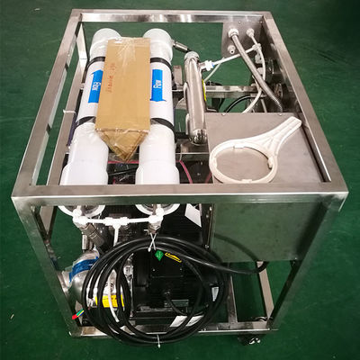 1000LPD 바닷물 RO 식물 역삼투 시스템 50HZ 8% 회복율