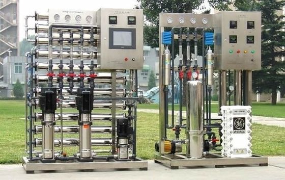 PLC Contraol을 가진 실험실 50LPH를 위한 1.5kw 탈이온수 시스템